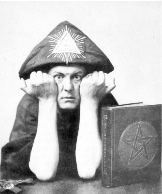 taille-aleister-crowley-Image