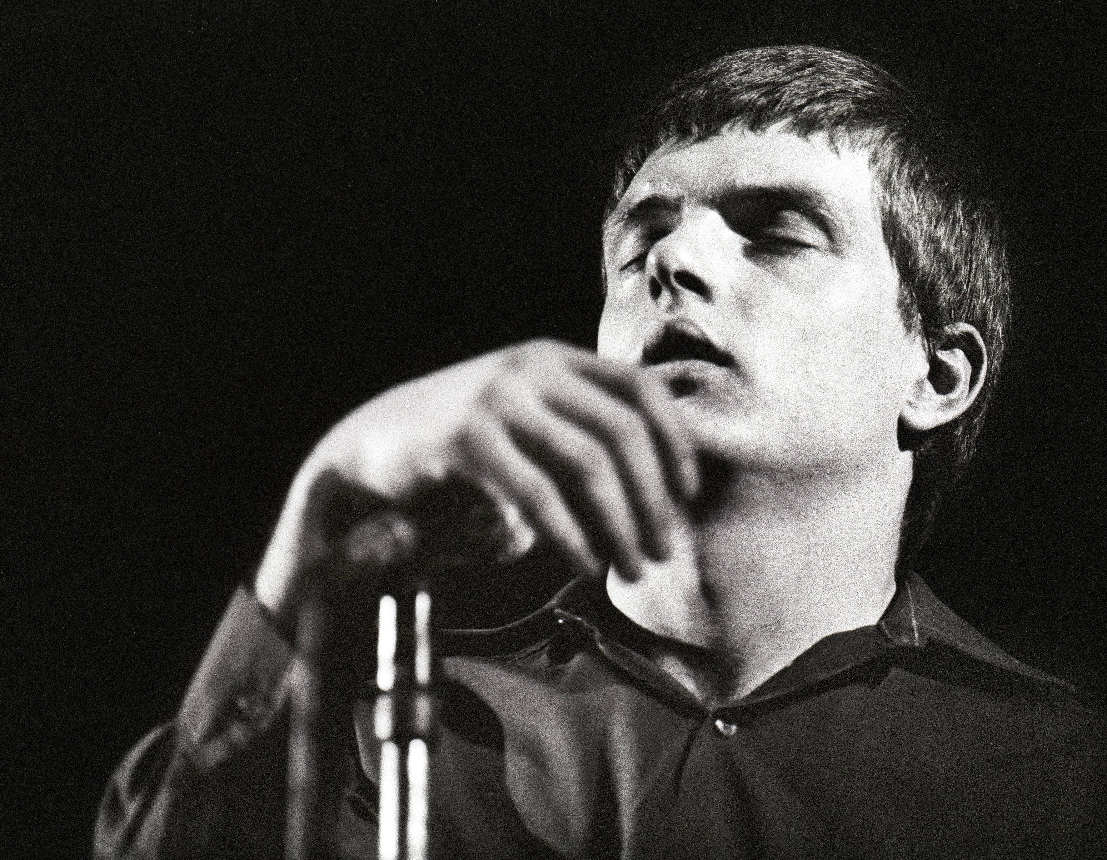 taille-ian-curtis-Image