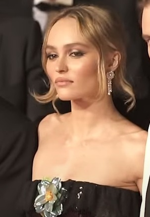 taille-lily-rose-depp-Image